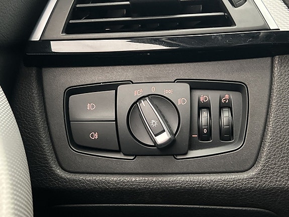 BMW 320d 15 of 30