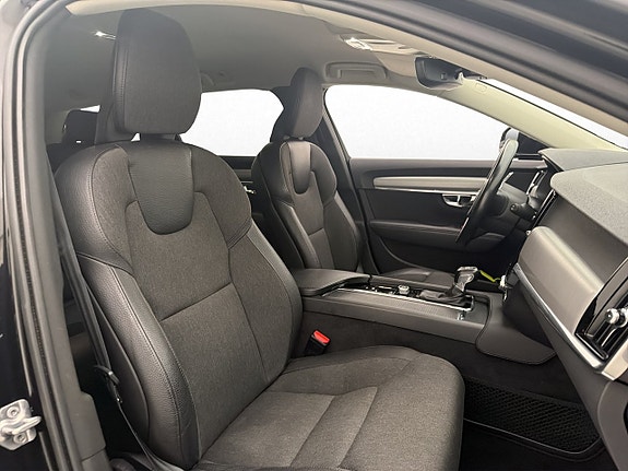 Volvo V90 23 of 30