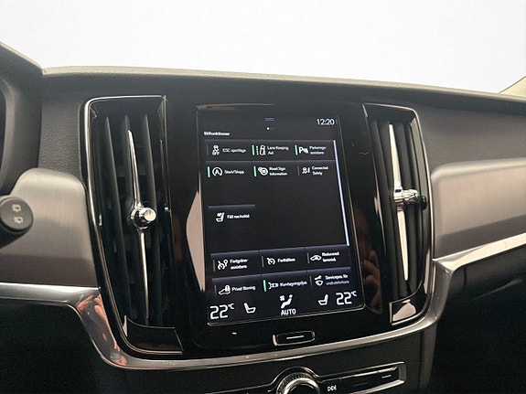 Volvo V90 18 of 30