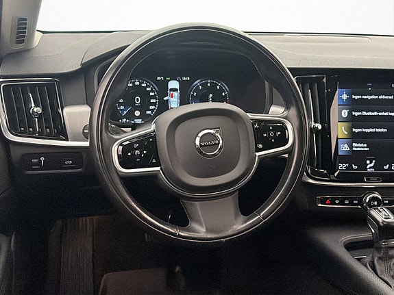 Volvo V90 11 of 30