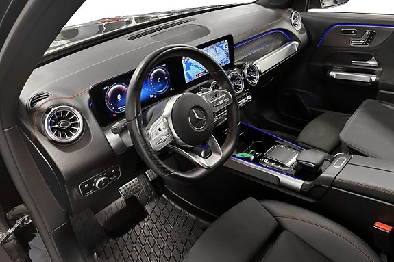 Mercedes-Benz EQB300 7 of 14