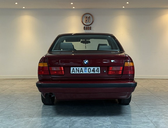 BMW 518 7 of 15