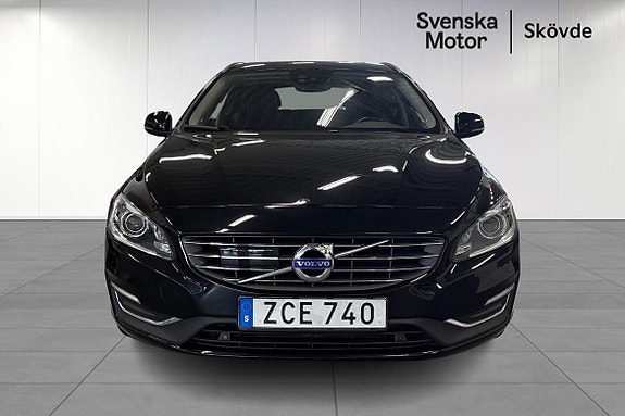 Volvo V60 5 of 19
