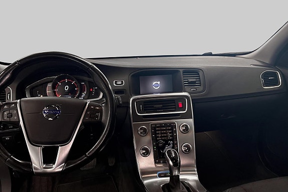 Volvo V60 6 of 19