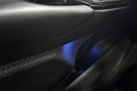 Toyota C-HR 18 of 21
