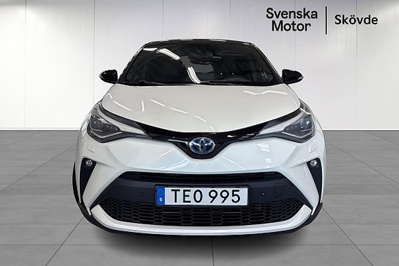 Toyota C-HR 3 of 21