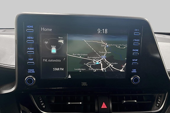 Toyota C-HR 14 of 21