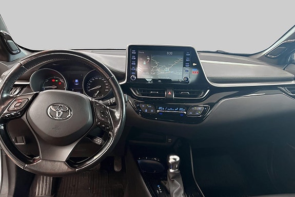 Toyota C-HR 8 of 21