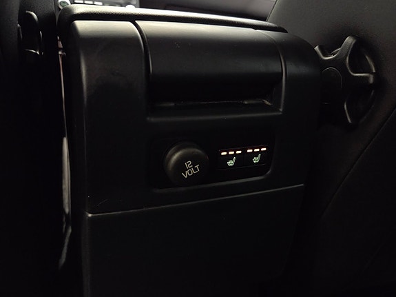 Volvo V70 16 of 16