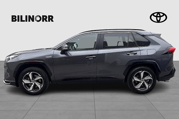 Toyota RAV4 5 of 14