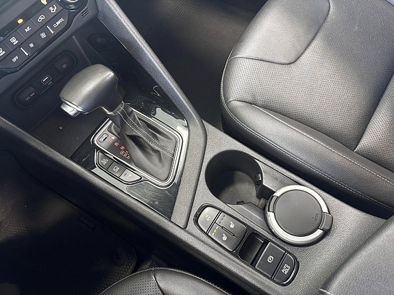 Kia Niro 12 of 17