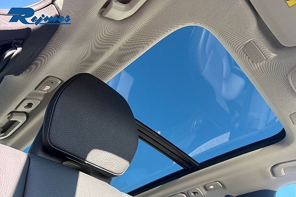 Volvo XC60 17 of 24
