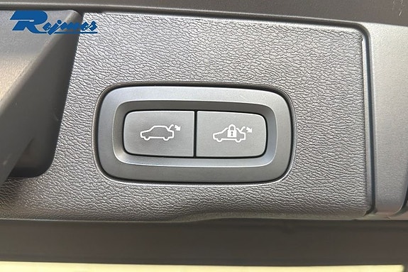 Volvo XC60 19 of 24