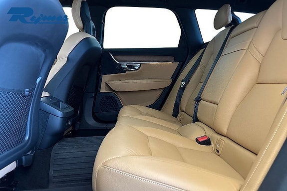 Volvo V90 7 of 22