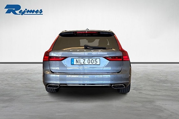 Volvo V90 20 of 22