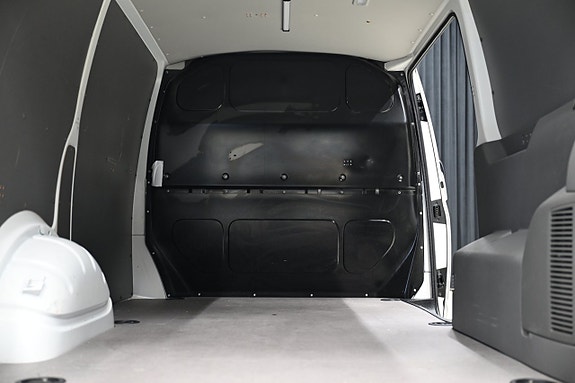 Volkswagen Transporter 7 of 27