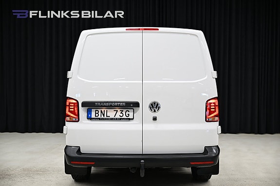 Volkswagen Transporter 10 of 27
