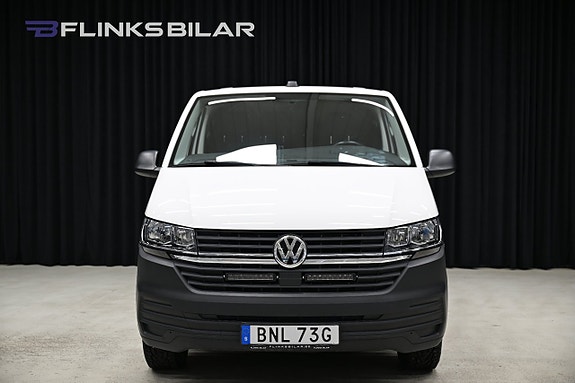 Volkswagen Transporter 12 of 27