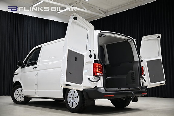 Volkswagen Transporter 9 of 27