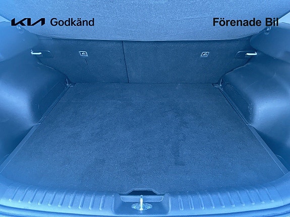 Kia Niro 14 of 14