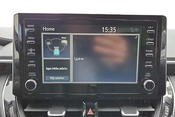 Toyota Corolla 15 of 21