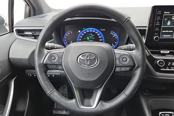 Toyota Corolla 13 of 21