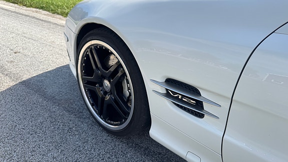 Mercedes-Benz SL600 10 of 11