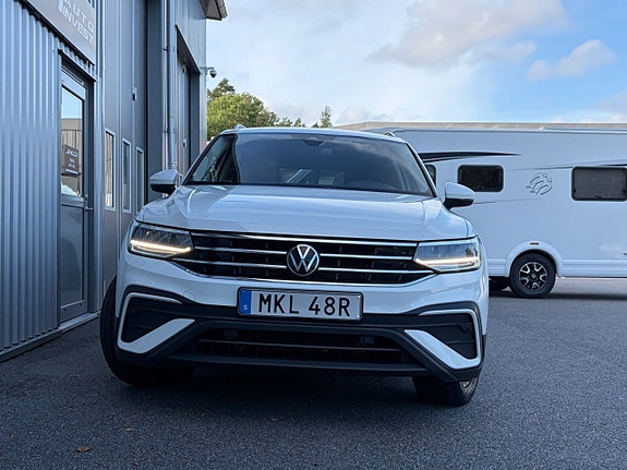 Volkswagen Tiguan Allspace 9 of 23