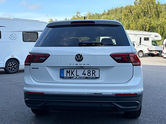Volkswagen Tiguan Allspace 5 of 23