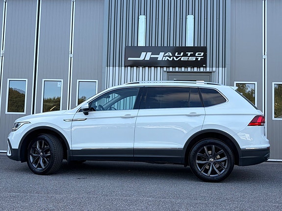 Volkswagen Tiguan Allspace 7 of 23