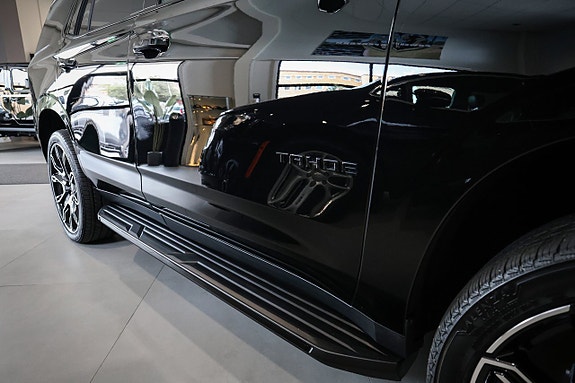 Chevrolet Tahoe 25 of 25