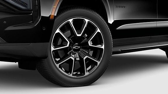 Chevrolet Tahoe 4 of 25