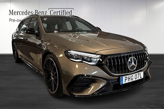 Mercedes-Benz AMG GT Black Series 2 of 17