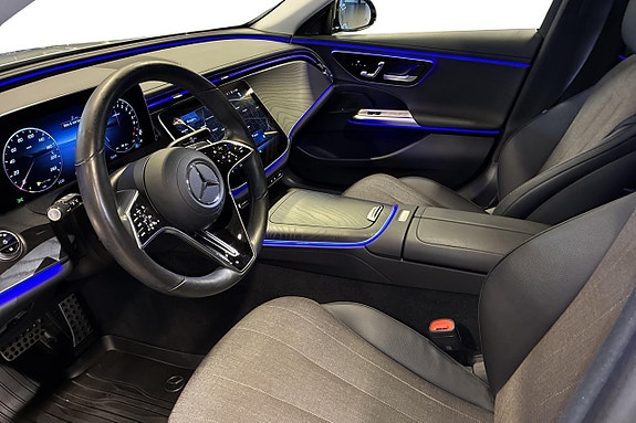 Mercedes-Benz E300 9 of 23