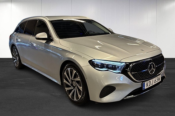 Mercedes-Benz E300 2 of 23