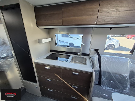 Adria COMPACT SUPREME DL - Fiat MultiJet3 140HP (103kW) 35L 3 of 6