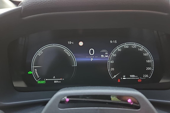 Toyota C-HR 14 of 21