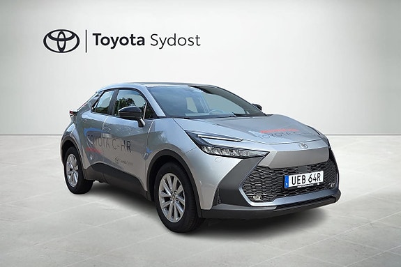 Toyota C-HR 19 of 21