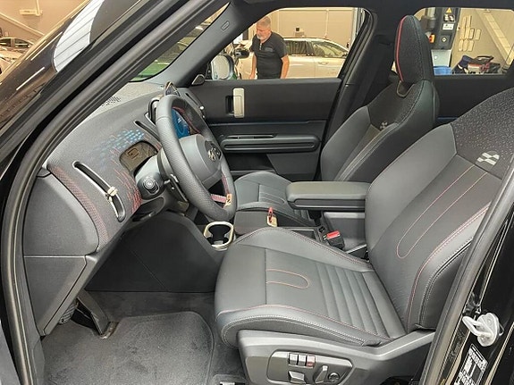MINI Countryman SE 6 of 15