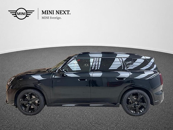 MINI Countryman SE 3 of 15