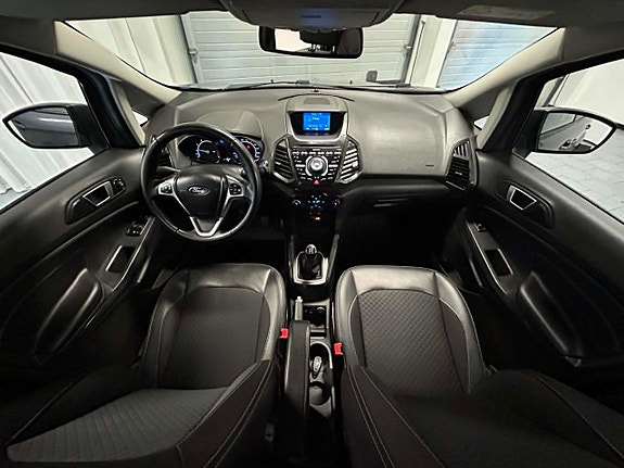 Ford Ecosport 9 of 17