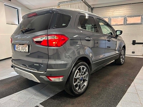 Ford Ecosport 2 of 17