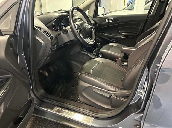 Ford Ecosport 8 of 17