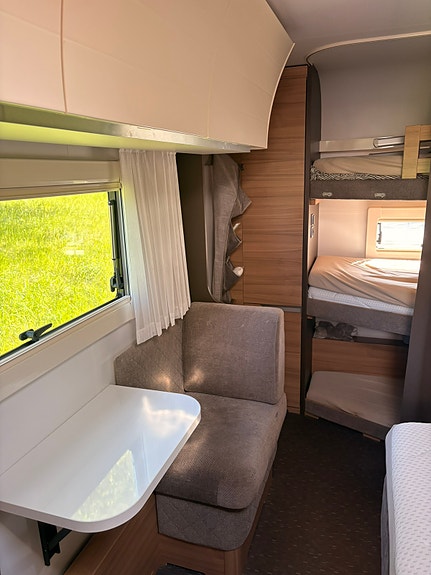Adria Alpina 663UK 6 of 7