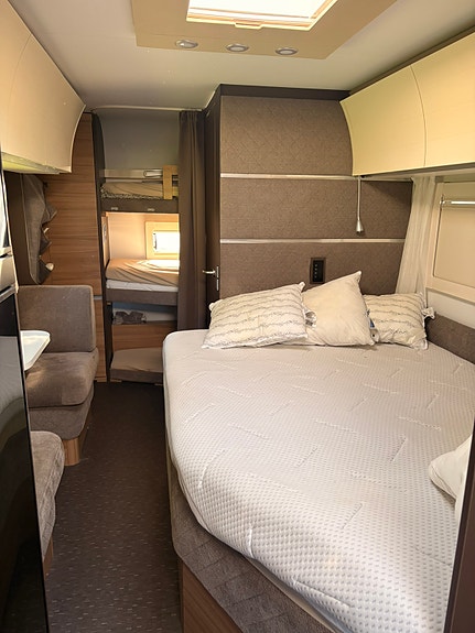Adria Alpina 663UK 5 of 7