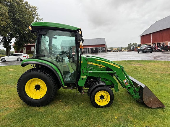 John Deere 3720 Lastare Kompakttraktor 4 of 12