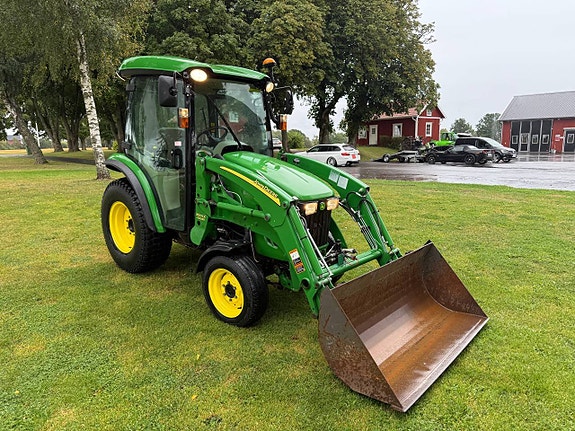 John Deere 3720 Lastare Kompakttraktor 5 of 12