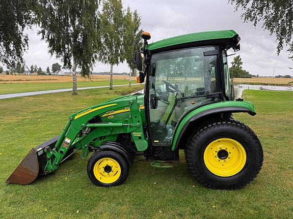John Deere 3720 Lastare Kompakttraktor 8 of 12
