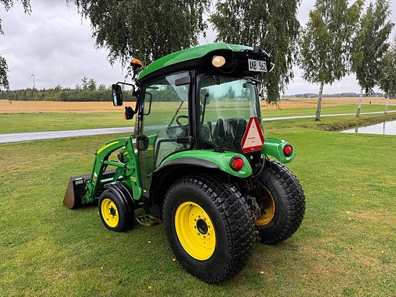 John Deere 3720 Lastare Kompakttraktor 7 of 12