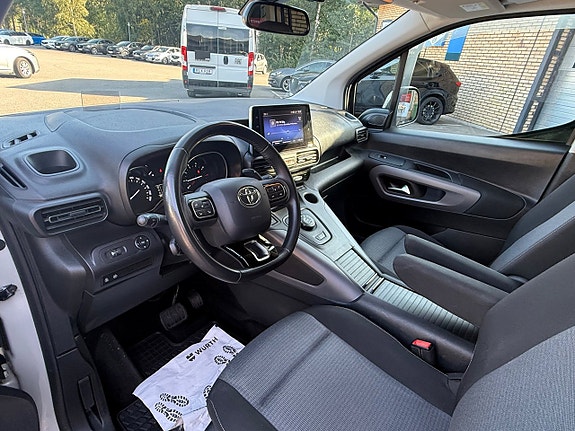 Toyota Proace City Verso 16 of 23